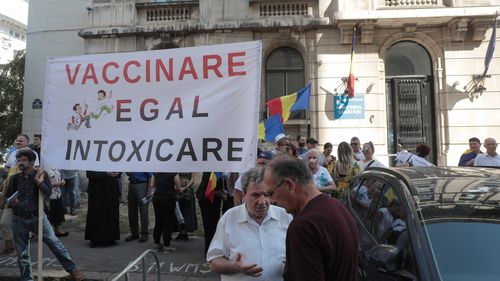 AUR, după ce a instigat la intrarea în forță în Ministerul Sănătății iar mai mulți protestatari au fost amendați pentru loviri și alte violențe: Se doreşte mutarea atenţiei de la o temă care a generat o îngrijorare în rândul societăţii româneşti înspre un circ mediatic