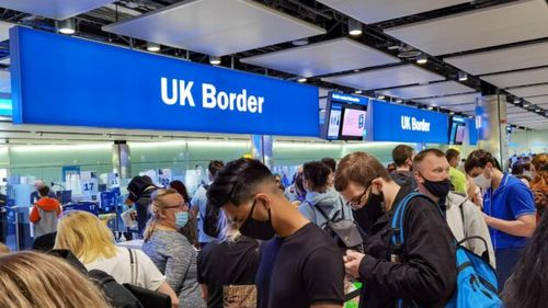 Imigrația va fi singurul motor al creșterii populației din Marea Britanie începând cu 2030, din cauza sporului natural negativ, potrivit proiecțiilor oficiale