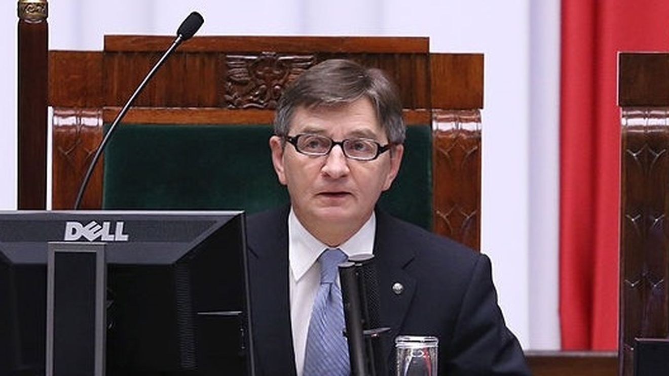 Președintele parlamentului polonez anunță că demisionează, în urma acuzațiilor că a folosit avioanele guvernamentale în scopuri personale