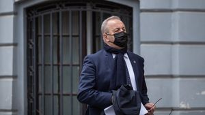 Decizie importantă a Guvernului Ciucă: O bucată din Rezervele de Stat revine Ministerului Apărării, respectiv în custodia noului ministru Vasile Dîncu