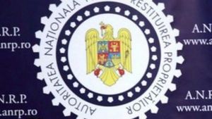 Cei peste 26.000 de români care au de recuperat imobilele naționalizate de comuniști se pot adresa, începând de astăzi, instanțelor de judecată
