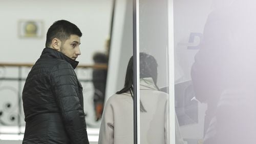 Fost manechin și abonat la cluburile de lux, fiul lui Gabriel Oprea vrea să se angajeze la Ministerul Agriculturii