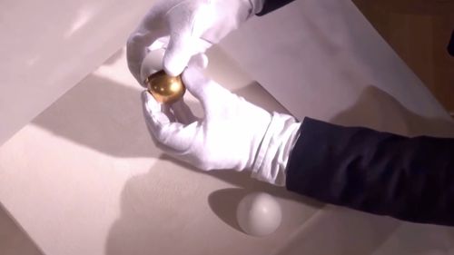 Un hoţ din Londra care a furat un ceas și un ou Fabergé, în valoare de 2,2 milioane de lire sterline, condamnat la închisoare