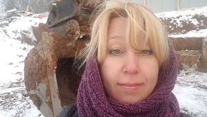 Gest disperat al unei jurnaliste din Rusia: Și-a dat foc în fața Ministerului de Interne după ce poliția i-a percheziționat casa și i-a confiscat laptopurile, telefoanele și documente/ Jurnalista lucra la o publicație independentă și era anchetată în legătură cu grupul de opoziție Open Russia