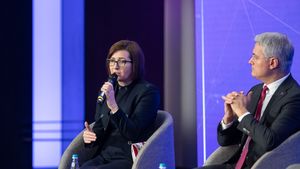 Ioana Mihăilă s-a autosuspendat din funcțiile pe care le avea în partidul REPER, în contextul dosarului privind achiziția vaccinurilor anti-COVID