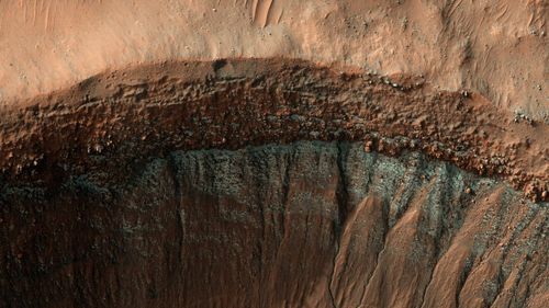 O descoperire care sfidează predicțiile anterioare și poate schimba viitorul explorării spațiale: Viața complexă poate rezista în condițiile actuale de pe planeta Marte