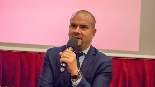 Gafa agenției germane DPA, discutată de conducerea Alianței Europene a Agențiilor de Presă. Alex Giboi, secretarul general al alianței: ”Prezentarea Marii Uniri a României drept o anexare a unui teritoriu străin are un impact negativ uriaș”