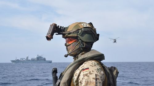 Rusia riscă un război cu NATO în Marea Neagră, avertizează un fost comandant de top în Europa / Amiralul James Stavridis: NATO va răspunde probabil sprijinind un coridor umanitar pentru transport maritim