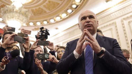 Ilie Bolojan: Măsurile de redresare pe care le-am luat până acum funcţionează. Veniturile bugetare cresc, cheltuielile scad. Mulţumesc românilor care au înţeles că aceste eforturi sunt necesare