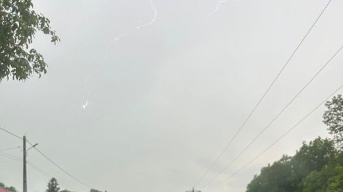 Circulaţie pe un singur fir pe DN 10, între Buzău şi Braşov, din cauza aluviunilor de pe versanţi