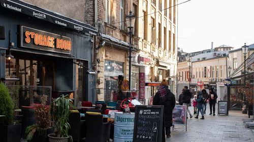 Proiect: Taxele şi impozitele locale din București, majorate cu 13,8% de anul viitor, în baza ratei inflaţiei