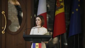 SONDAJ INSCOP: Aproape 70% dintre români au o părere bună despre activitatea Maiei Sandu / Votanții AUR tind să aibă o percepție mai critică