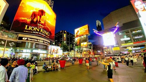 Premierul Trudeau avertizează canadienii: Nu sunteți invincibili. Mergeți acasă și stați în casă!|