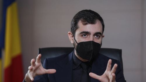 EXCLUSIV Ministrul Economiei Claudiu Năsui anunță că Măsura 3 pentru IMM-uri se reia de la zero: Cei deja înscriși pot să reaplice. Dacă au reușit să fie eligibili prima oară, vor fi și acum