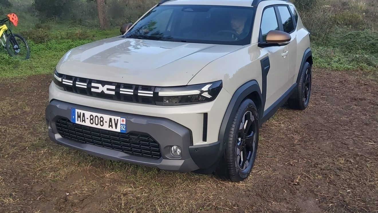 Analiză Jalopnik: Noua Dacia Duster dovedește că designul simplu și durabil poate fi în continuare cool și inteligent. Noul Duster ar putea fi un succes în SUA