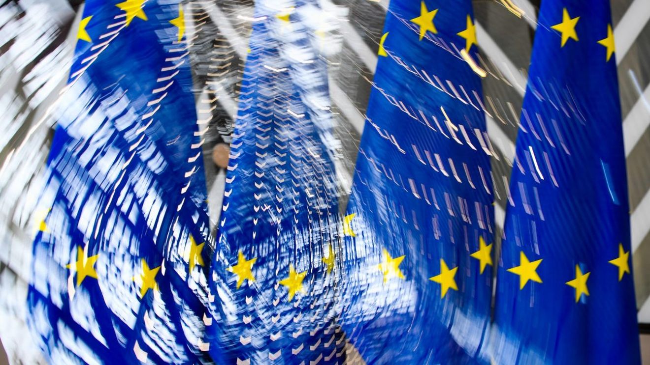 Publicație grecească: Și România ”pune foc” la temelia UE, după Polonia