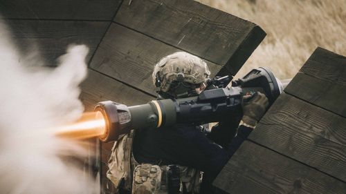 Marea Britanie va trimite încă 200 de rachete antitanc în Ucraina și va antrena încă 10.000 de soldați ucraineni, în prima jumătate a anului