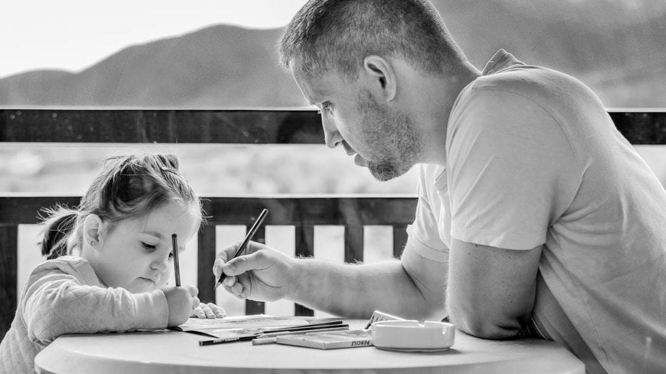 STUDIU Costul cu educația pentru un copil în 2018 – cât 6 alocații pe lună