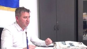 Primarul unei comune din Iași și-a pierdut mandatul în instanță / A fost găsit incompatibil după ce a fost concomitent consilier local și primar / Și predecesorul primar și-a pierdut mandatul înainte de alegeri, fiind condamnat penal
