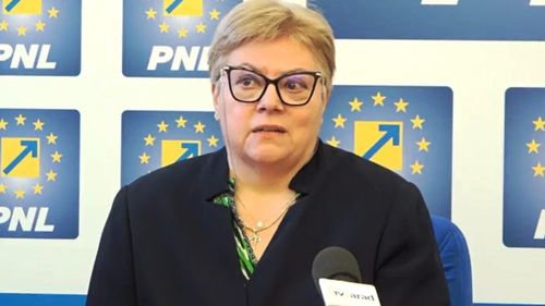 Rectorul Universității de Vest, pe lista de consilieri locali liberali / Coralia Cotoraci s-a înscris recent în PNL Arad și se află pe a doua poziție după primarul Bibarț