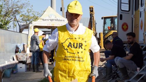 Senatorul AUR Andrei Dîrlău, declarații cu tentă rasistă și conspiraționistă de la tribuna Senatului: "Se încurajează metisarea rasială în Europa /  Populațiile autohtone sunt înlocuite de migranți afro-asiatici"