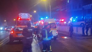 UPDATE Cluj Napoca: Incendiul la spitalul privat MedLife Humanitas a pornit din garaj, existând riscul propagării la etajele superioare / A fost activat planul roșu începând cu ora 22:50 /  Au fost evacuați 26 de pacienți, 4 fiind transportați la alte spitale