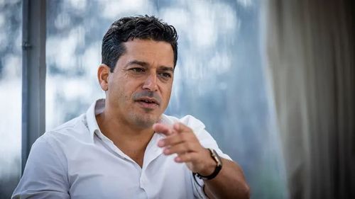 Ministrul Amichai Chikli va fi audiat în Parlamentul israelian după ce a invitat în țară un extremist de dreapta britanic / Chikli a stârnit reacții dure și când l-a sprijinit pe Călin Georgescu, deși acesta îi lăuda public pe cei mai sângeroși antisemiți români din Al Doilea Război Mondial