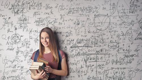 Simulare Bac 2022. Subiectele de la Matematică și Istorie primite de elevii din clasa a XII-a