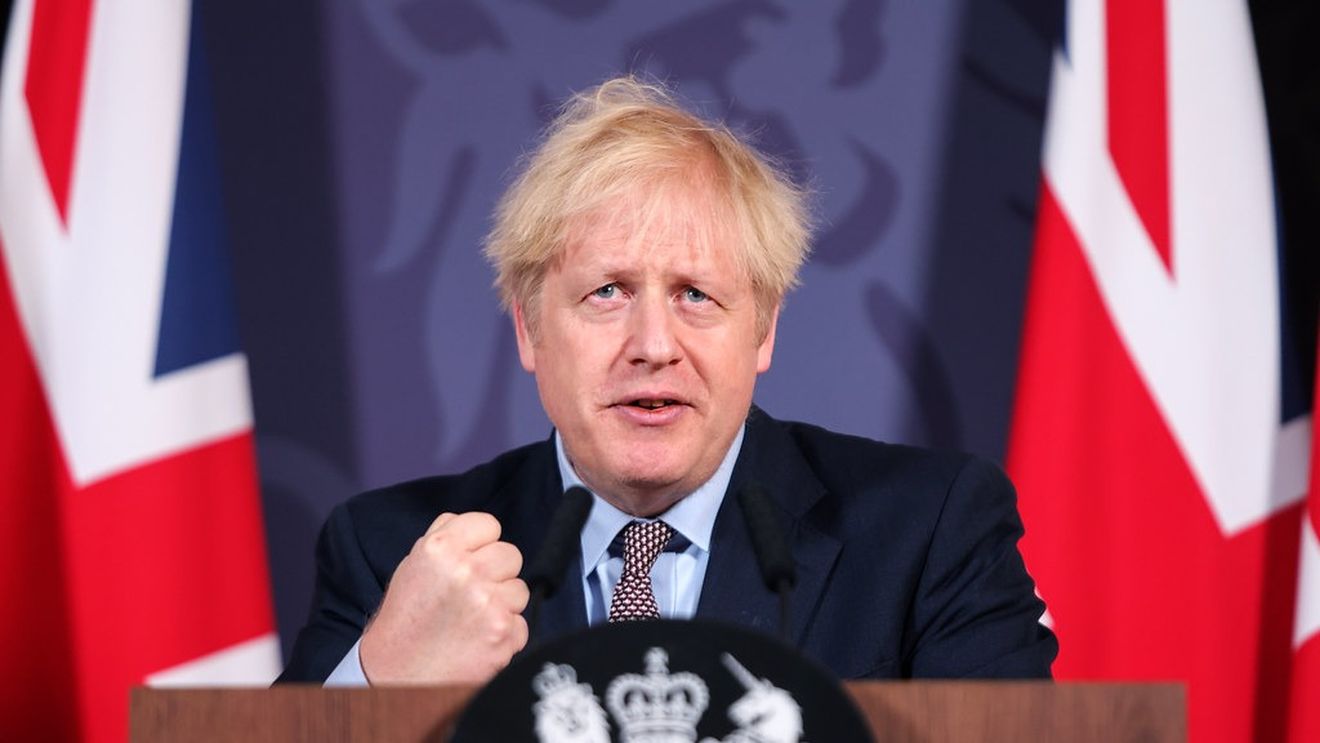 Boris Johnson critică ”pălăvrăgeala” celor care se opun vaccinării anticovid