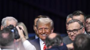 Donald Trump urmează să efectueze vineri o vizită medicală ”de rutină” / La ultima vizită, în aprilie, a fost declarat într-o ”stare de sănătate excelentă”