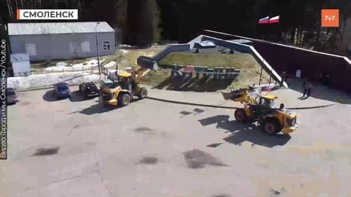 Rușii amenință cu demolarea memorialului Katyn ca represalii împotriva Poloniei. Monumentul de la Smolensk cinstește memoria miilor de ofițeri polonezi uciși la ordinul lui Stalin în aprilie 1940