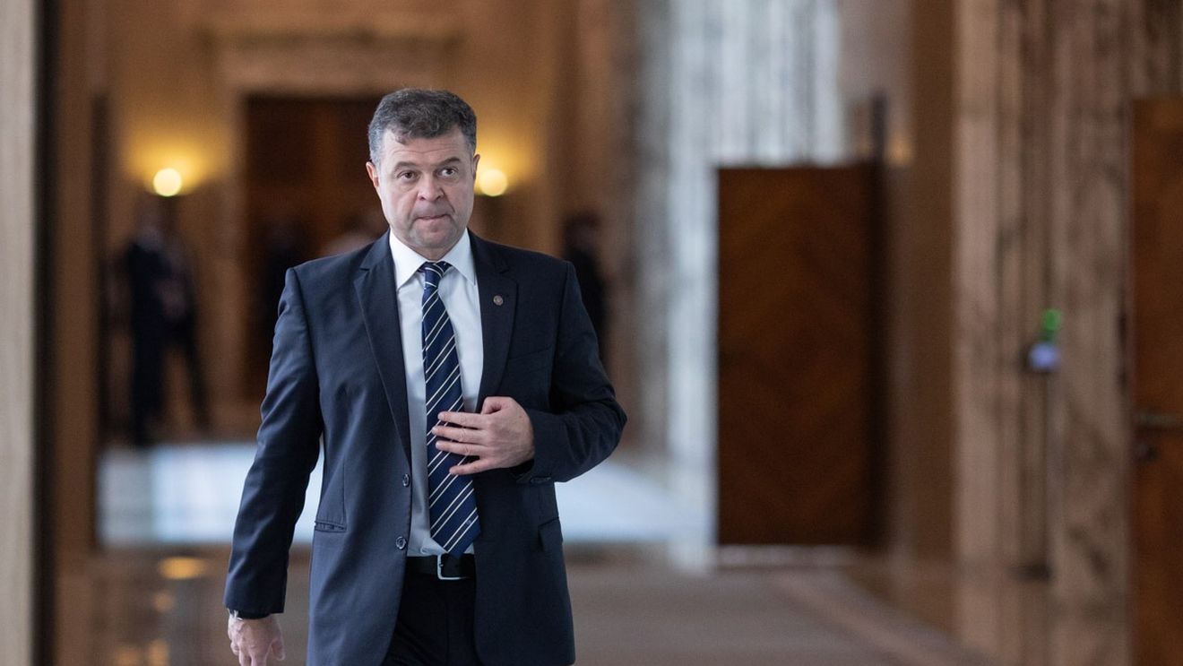 Rectorul Universității de Vest Timișoara, Marilen Pirtea, numit consilier onorific al premierului Bolojan