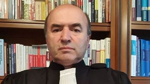 Libertatea: Tudorel Toader o apără pe Elena Udrea în procesul „Gala Bute”