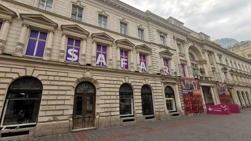 Clădiri emblematice din București ar putea fi renovate și consolidate împotriva seismelor: Pinacoteca de pe Lipscani, Teatrul Bulandra, Curtea Meșteșugarilor din centrul vechi