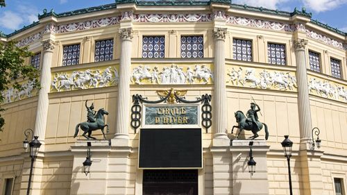 Cirque d’Hiver, cel mai vechi circ din lume, urmează să fie supus unei restaurări complete, care îi va reda aspectul inițial din secolul al XIX-lea