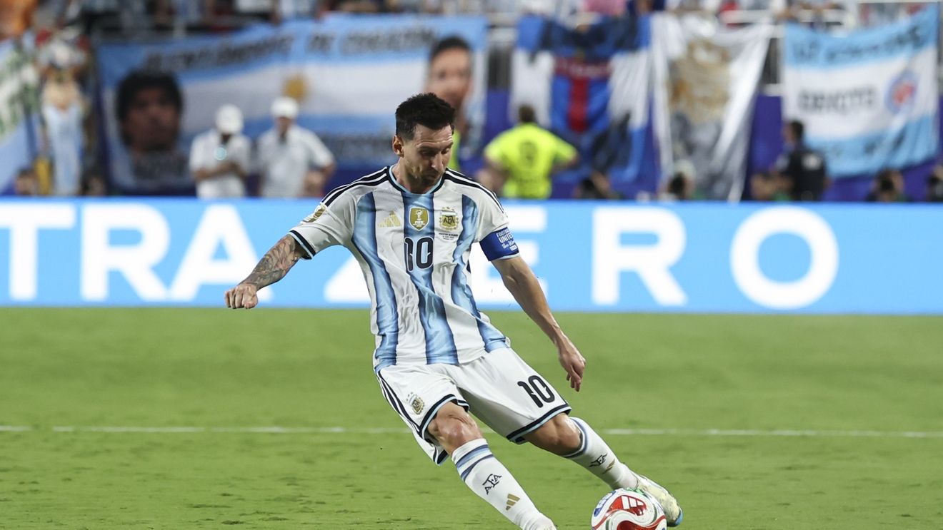 Noapte interesantă la CM 2026: vor juca Argentina și Franța - programul complet al transmisiilor tv