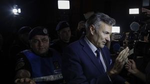 Generalul SRI (r) Florian Coldea după ce a fost trimis în judecată: Nu m-am angajat niciodată în acțiuni care să contravină intereselor și legislației României / Procurorul de caz a comis repetat și intenționat abateri procedurale, a manipulat probe