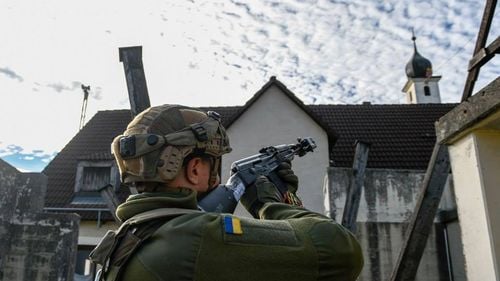 Rusia controlează peste 90% din Lugansk (Ministerul britanic al Apărării)