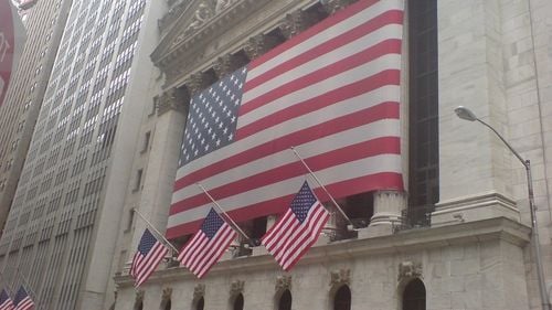 Cifre dramatice: Pandemia ar putea afecta 40% din economia americană / Pierderi estimate de 243 de miliarde de dolari doar în statul New York