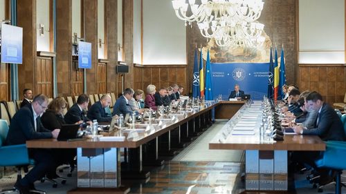 Guvernul a făcut o economie la energie de peste 200.000 kwh la Palatul Victoria, faţă de aceeaşi perioadă a anului trecut, anunță Dan Cărbunaru
