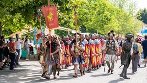 Începe sezonul spectacolelor de reenactment cu daci, romani și gladiatori, la Alba Iulia. Garda Apulum va avea prima reprezentanție în data de 1 mai