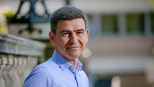 Publicație maghiară pro-guvernamentală: Un grup internaţional de cercetători "a făcut lumină" asupra originii poporului român / Cei ce l-au învins pe Omul de Neanderthal / Între români şi maghiari există o serioasă asemănare genetică