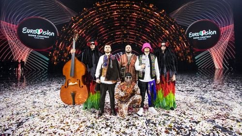 BREAKING Ucraina a câștigat Eurovision, susținută masiv de votul publicului. România, doar locul 18 pentru WRS / Moldova, marea surpriză - locul 7 cu Zdob și Zdub, cu voturi record de la telespectatori