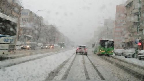 Trafic intens pe DN1 Brașov – Ploiești. Se circulă în coloană