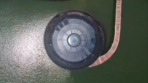 Apple va deschide primul magazin plutitor în Singapore