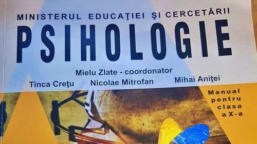 Ce învață elevii la psihologie în clasa a X-a: Copiii la naștere și ”bolnavii psihici” nu sunt persoane