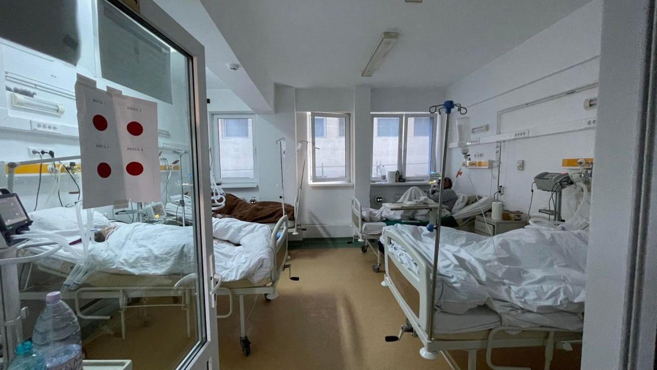 37 de paturi libere la terapie intensivă pentru pacienţii bolnavi de COVID-19