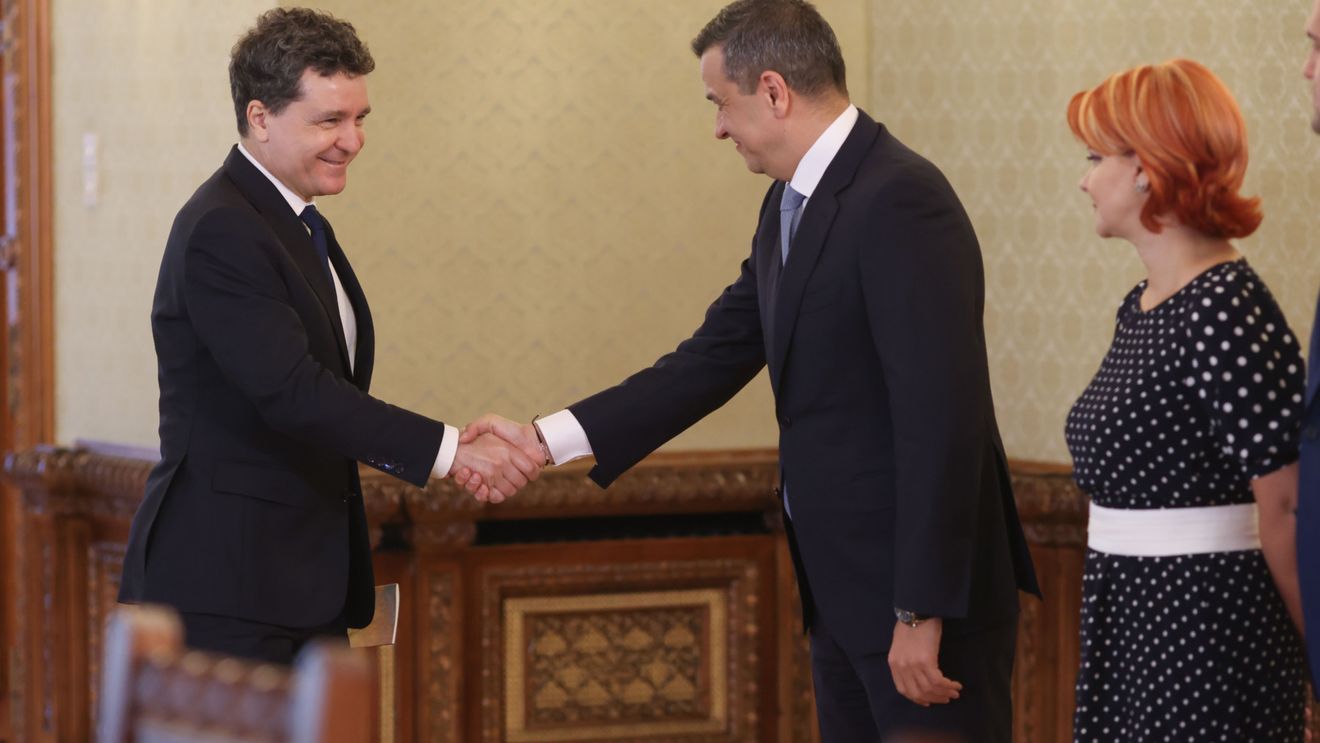 Grindeanu, despre întâlnirea cu Nicuşor Dan: A avut o discuţie doar cu mine şi cu domnul Bolojan / Despre activitatea președintelui: ”A fost ok. În această perioadă chiar a fost cât se poate de în regulă”