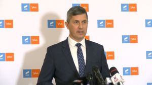 Dan Barna: Nu vrem să permitem intrarea în vigoare a legii privind pensiile speciale ale primarilor și solicităm colegilor din coaliție să susțină acest demers