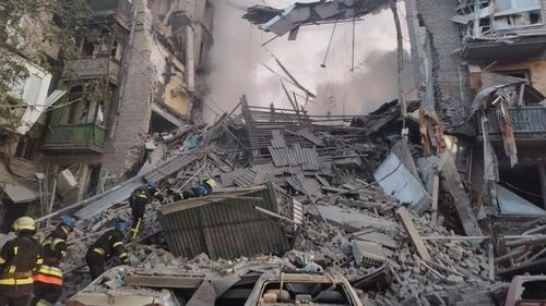 Costul reconstrucţiei Ucrainei după trei ani război depăşeşte 500 de miliarde de euro, potrivit unei estimări a Băncii Mondiale